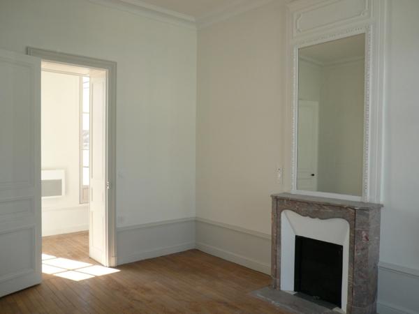 COGNAC CENTRE VILLE - AAPARTEMENT DE STANDING