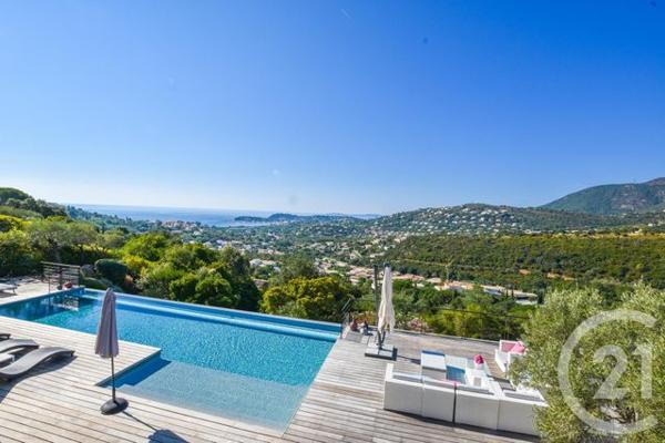 maison à vendre 8 pièces - 250 m2 CAVALAIRE SUR MER - 83
