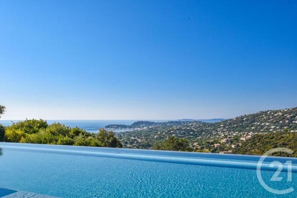 maison à vendre 8 pièces - 250 m2 CAVALAIRE SUR MER - 83