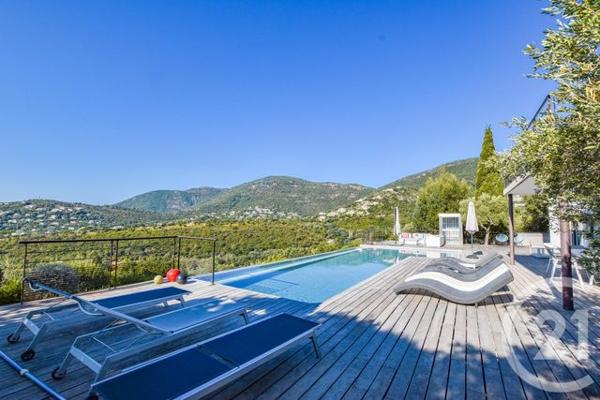 maison à vendre 8 pièces - 250 m2 CAVALAIRE SUR MER - 83