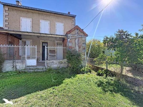 Maison à vendre 199 500 € La Rochefoucauld 5 p 142 m² DPE F