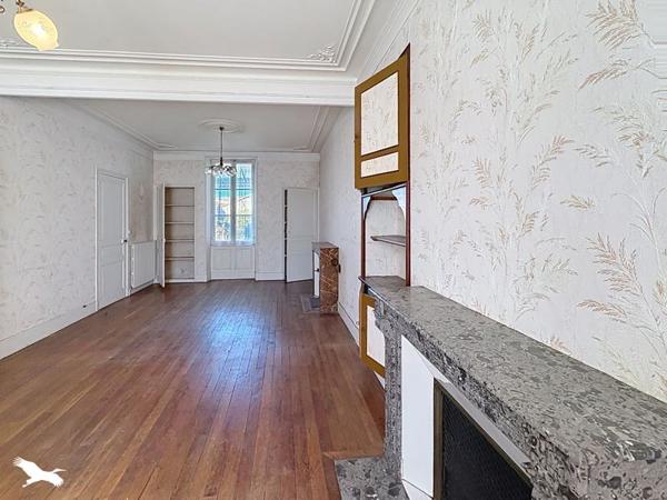 Maison à vendre 199 500 € La Rochefoucauld 5 p 142 m² DPE F