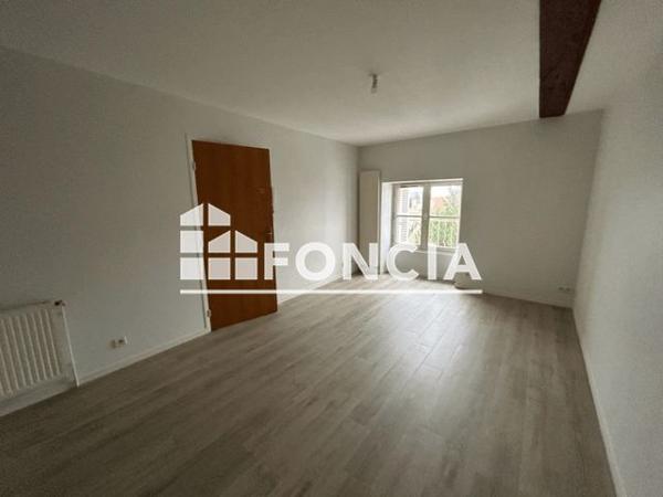 Location Appartement 2 pièces 38.61 m² - 173 RUE BOURBON Chatellerault 86100