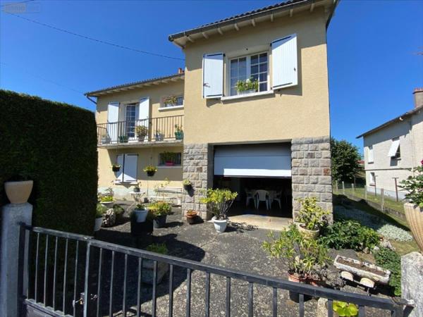 Maison à vendre à Aurillac dans le Cantal (15000), ref : 15061-1018525