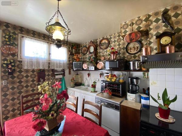 Maison à vendre à Aurillac dans le Cantal (15000), ref : 15061-1018525