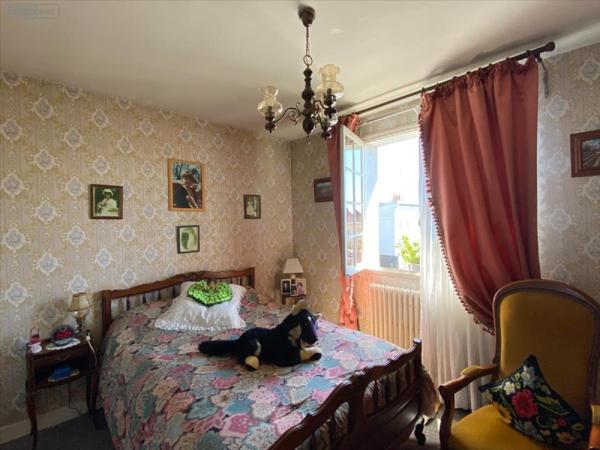 Maison à vendre à Aurillac dans le Cantal (15000), ref : 15061-1018525