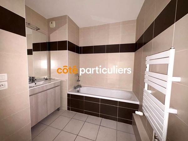 Vente Appartement61 m² - 3 Pièces - BRUGES (33520)