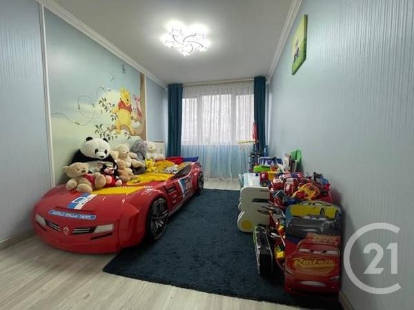 Appartement à vendre  4 pièces - 83,90 m2 MELUN - 77