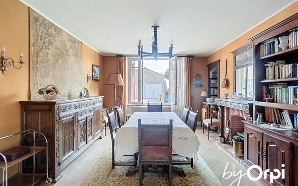 Maison à vendre    7 pièces •  Durdat-Larequille