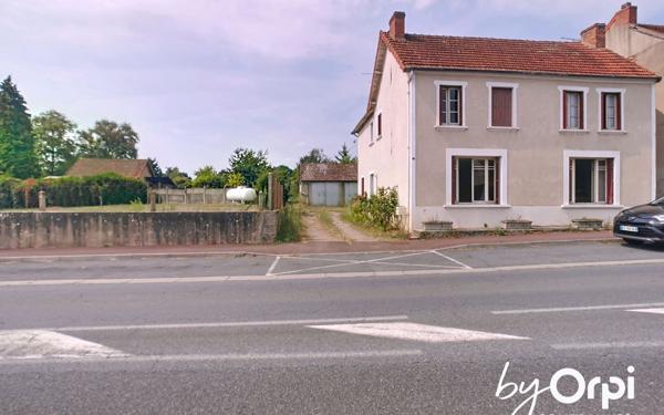 Maison à vendre    7 pièces •  Durdat-Larequille