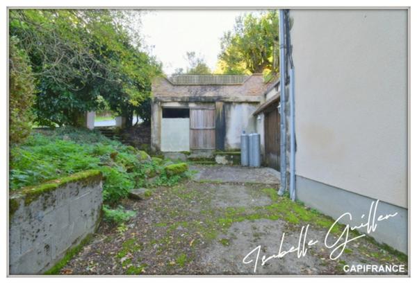 Propriéte à vendre 0 pièces NERIS LES BAINS (03)