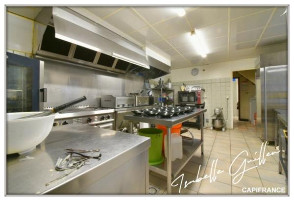 Propriéte à vendre 0 pièces NERIS LES BAINS (03)