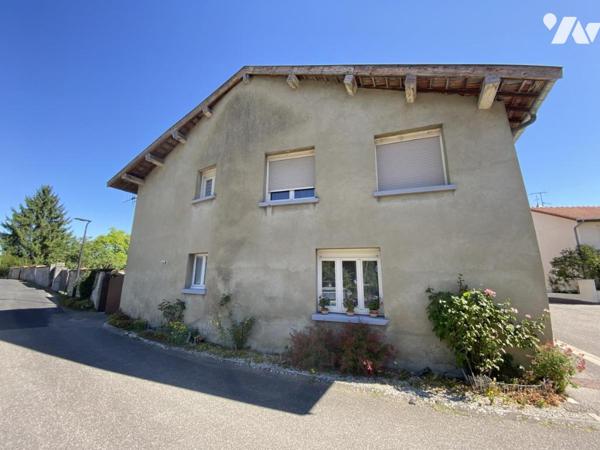 MAISON DE VILLAGE A CONFORTER