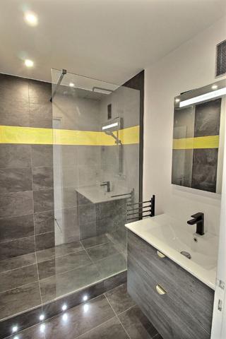 MASSY ATLANTIS Appartement 3 pièce(s) avec cave et parking, à 2 pas TGV RER B commerces