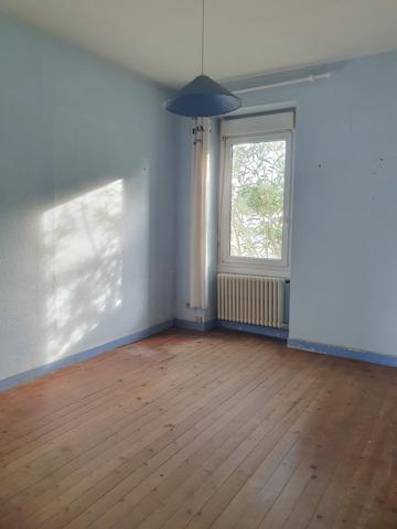 Face mer Maison 132m2 à rénover 3 niveaux