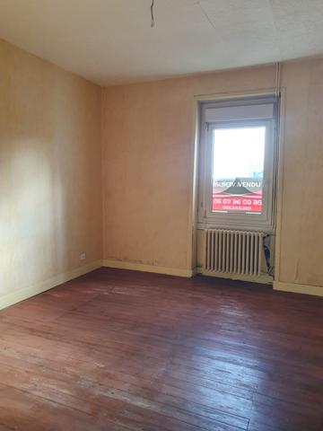 Face mer Maison 132m2 à rénover 3 niveaux