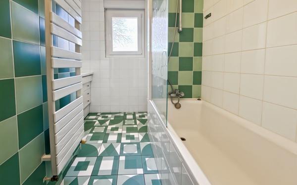 Maison à vendre    5 pièces •  Lumeau