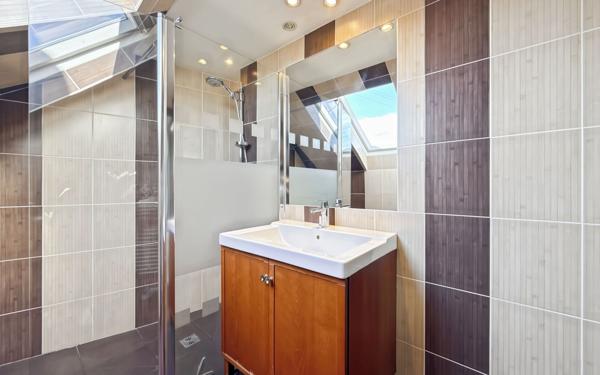 Maison à vendre    5 pièces •  Lumeau