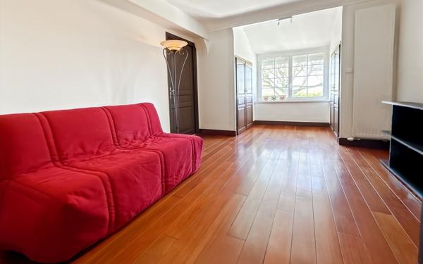 Maison à vendre    5 pièces •  Lumeau