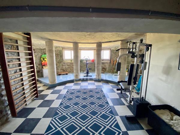 Maison à vendre 6 pièces  ()