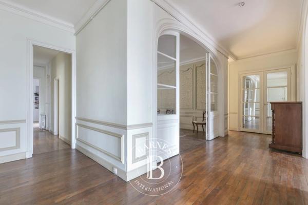 Paris 6ème, Appartement 3 Chambres -  176 m² à vendre