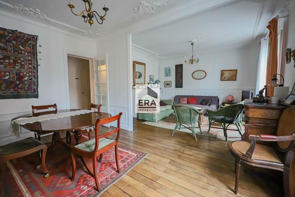 Appartement Le Kremlin Bicêtre 8 pièces 167.78 m2