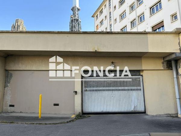 Location Parking - 43 RUE DE GENERAL LECLERC/ 27 PLACE HAUTE VIELLE TOUR Rouen 76000