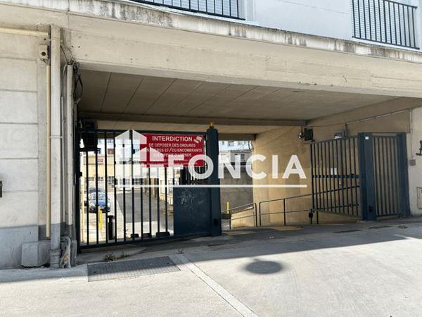 Location Parking - 43 RUE DE GENERAL LECLERC/ 27 PLACE HAUTE VIELLE TOUR Rouen 76000