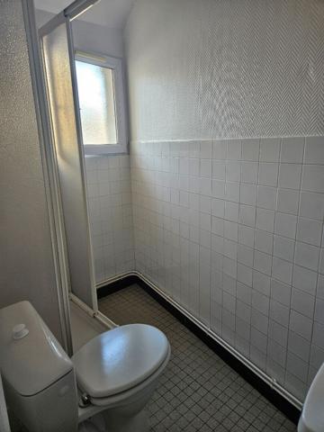 Maison d'habitation rénovée à louer à CLION