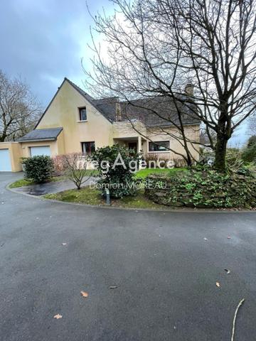 Maison à PLUNERET, 56400 - 7 pièces 160m²
