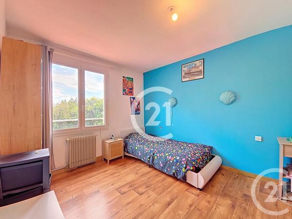 Maison à vendre  6 pièces - 129,05 m2 ST MARTIN DE CRAU - 13