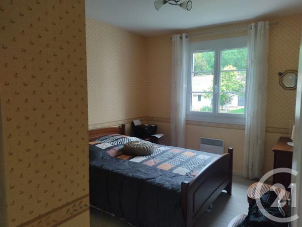 Maison à vendre  5 pièces - 116 m 2   VARENNES VAUZELLES  - 58
