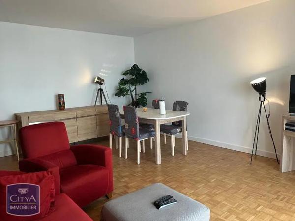 Appartement à louer 3 pièces 71.71m²