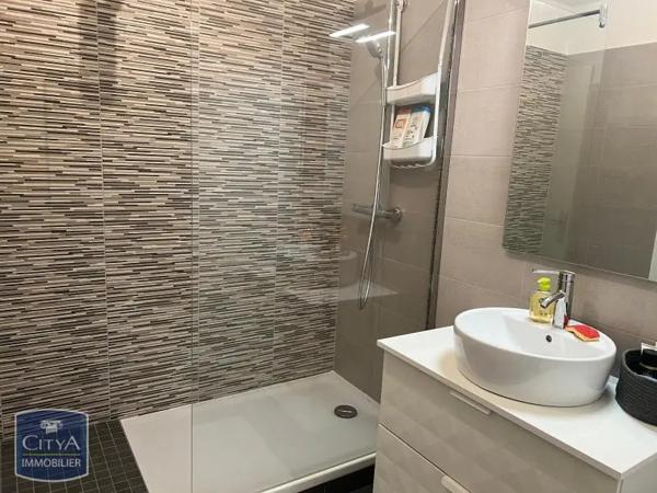 Appartement à louer 3 pièces 71.71m²