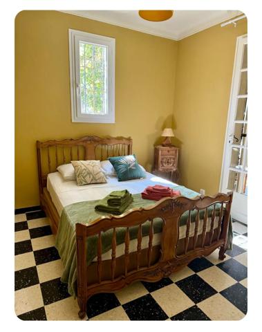 Taillades (84300) TAILLADES Exclusivité Maison T6 1100m2 de terrain au coeur du Luberon