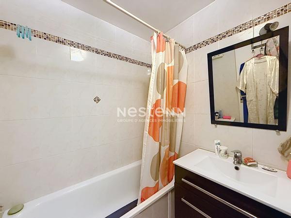 Maison Domont 7 pièce(s) principales édifiée sur 641 m² de terrain - 4/5 chambres et bureau