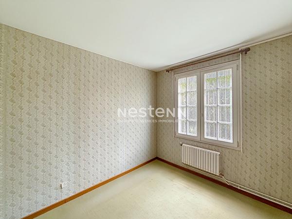 Maison Domont 7 pièce(s) principales édifiée sur 641 m² de terrain - 4/5 chambres et bureau
