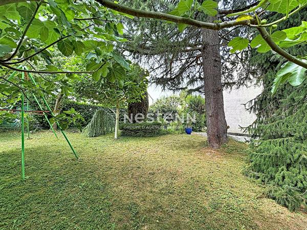Maison Domont 7 pièce(s) principales édifiée sur 641 m² de terrain - 4/5 chambres et bureau