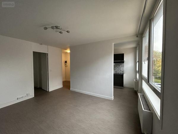 Appartement à vendre à Sucy-en-Brie dans le Val-de-Marne (94370), ref : 94029-261