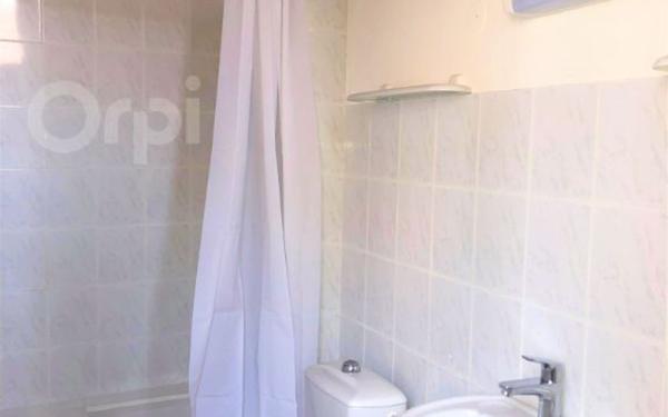 Appartement à louer    2 pièces •  Chambéry