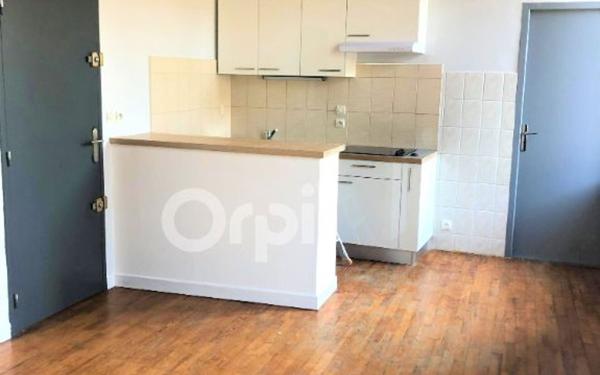 Appartement à louer    2 pièces •  Chambéry