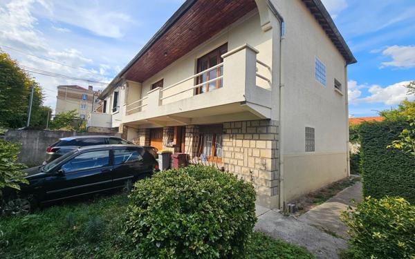 Maison à vendre    4 pièces • 88 m2 Chelles