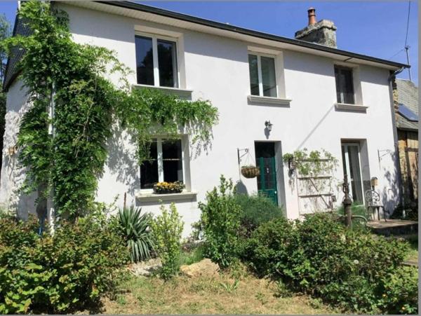 Maison plus 2 gîtes - voie vertes facile a accéder