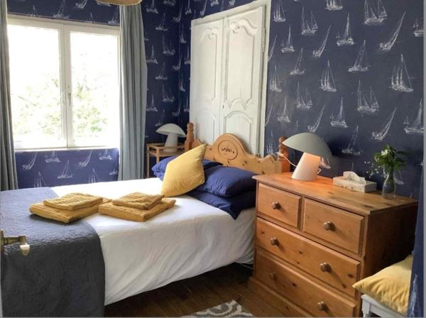 Maison plus 2 gîtes - voie vertes facile a accéder