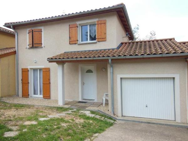 Maison à louer 4 pièces 93.9m²