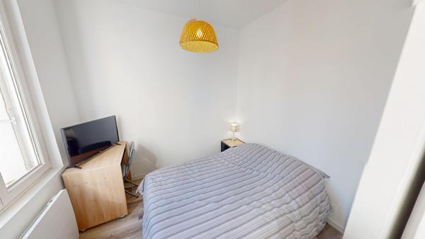 Appartement à louer 546 € CC ORLEANS 2 p 18 m² DPE E
