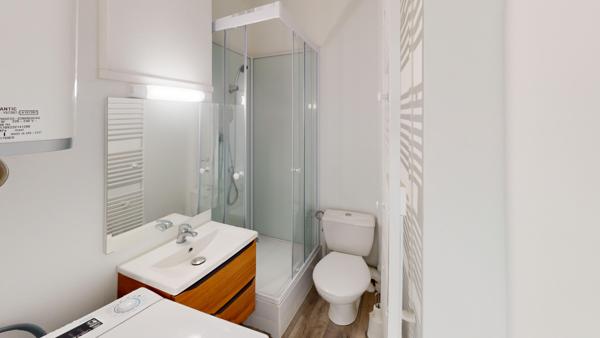 Appartement à louer 546 € CC ORLEANS 2 p 18 m² DPE E