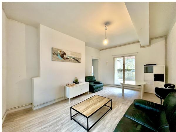 Appartement 2 pièces - 47 m² Exclusivité efficity