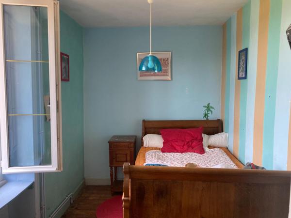 Maison, 100 m², 4chs, terrain 1800 m², La Bazoque