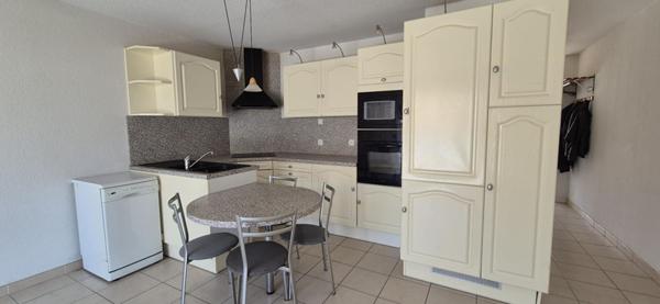 Appartement La Peyrade 2 pièce(s) 43.50 m2 et deux places de parking
